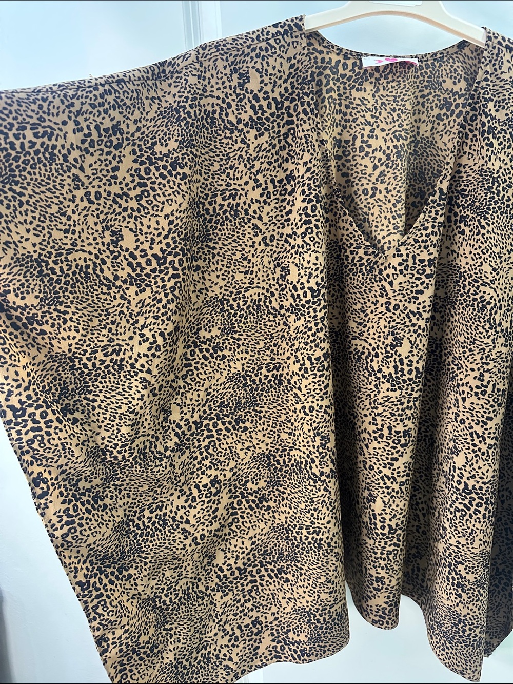 Buddy Love Leopard Print V-Neck Blouse/Swim Cover Size L - Picture 3 of 4